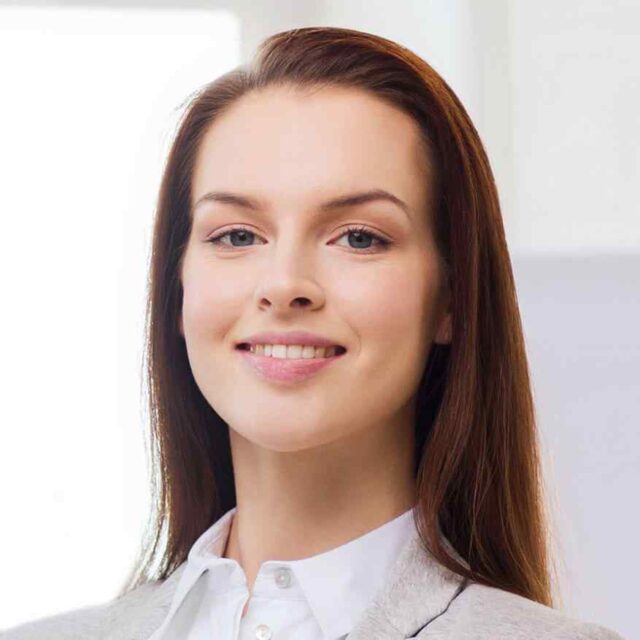 https://carnation-co.com/wp-content/uploads/2017/05/image-people-04-640x640.jpg